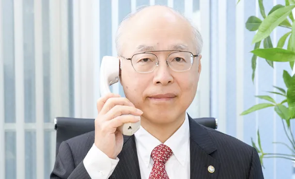 オペレーターを挟まず税務調査専門税理士がすぐに状況を伺います